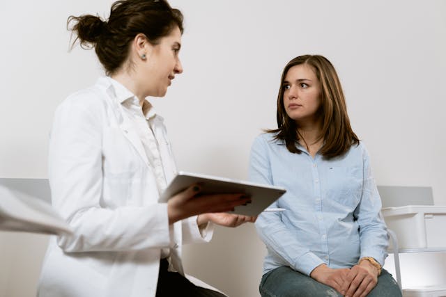 chiropractor for pregnant woman