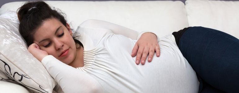 pregnancy sleeping relaxation